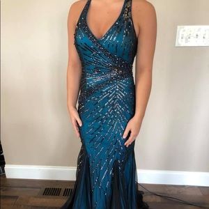 A timeless prom dress 😻